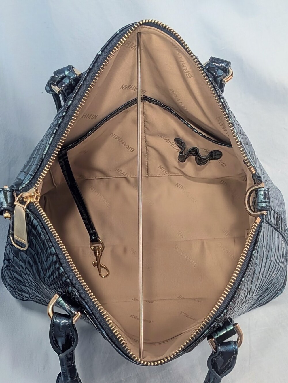 🔷 VEUC Brahmin Duxbury in Blue Patina - Picture 4 of 8